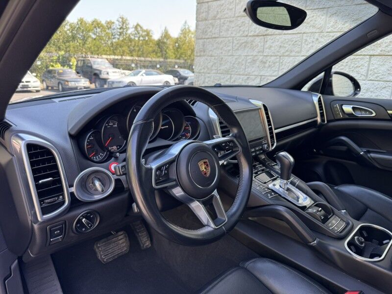 2018 Porsche Cayenne Willow Grove PA