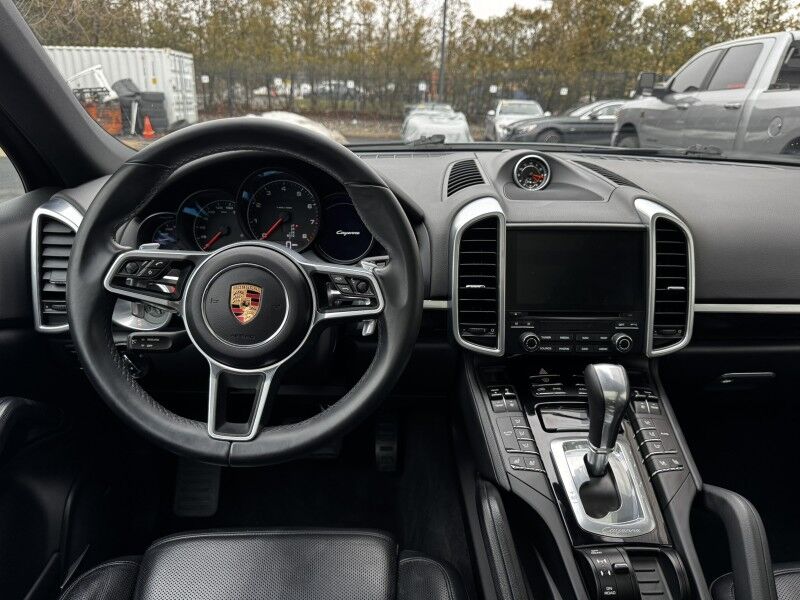 2018 Porsche Cayenne Willow Grove PA