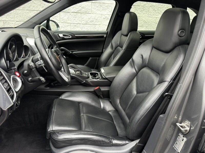 2018 Porsche Cayenne Willow Grove PA