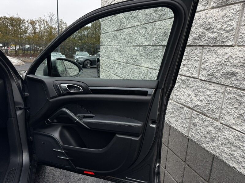 2018 Porsche Cayenne Willow Grove PA