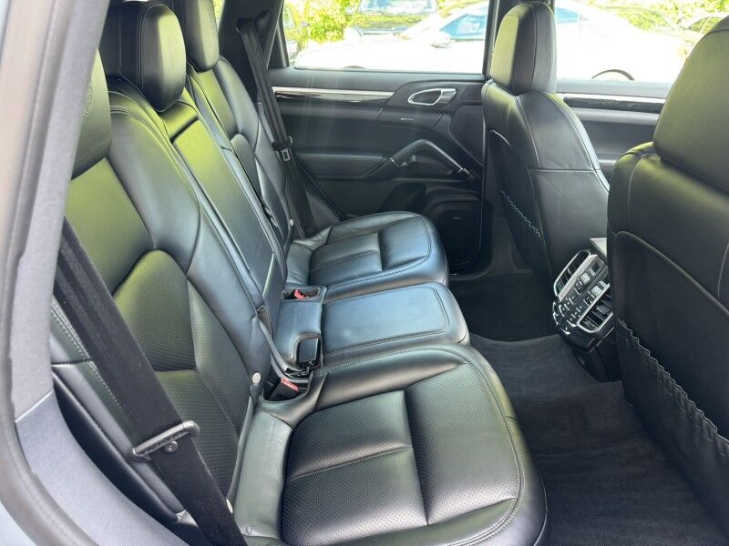 2018 Porsche Cayenne Willow Grove PA