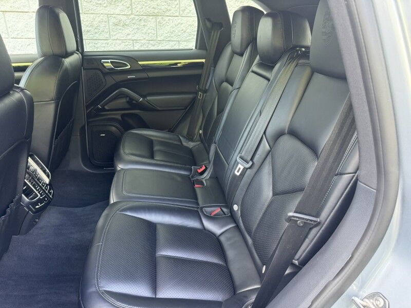 2018 Porsche Cayenne Willow Grove PA