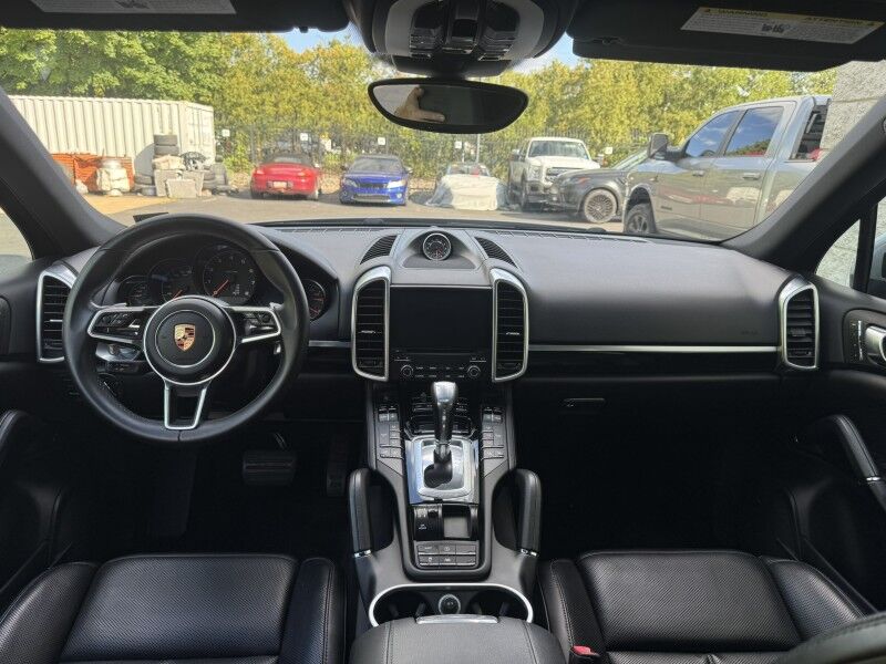2018 Porsche Cayenne Willow Grove PA