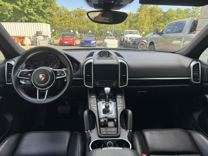 2018 Porsche Cayenne Willow Grove PA
