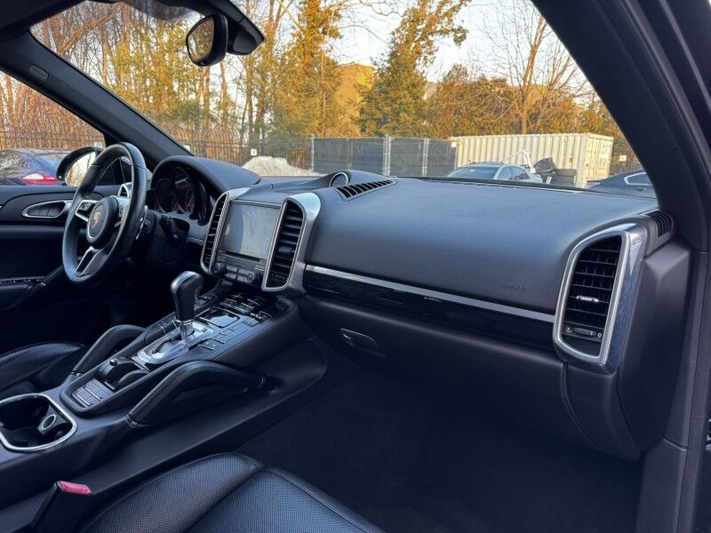 2018 Porsche Cayenne Willow Grove PA