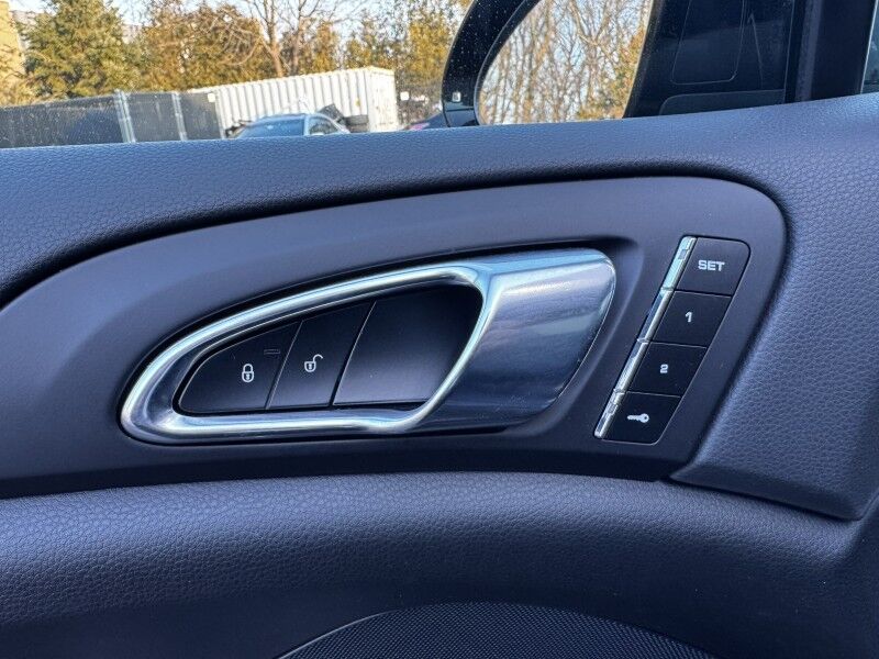 2018 Porsche Cayenne Willow Grove PA