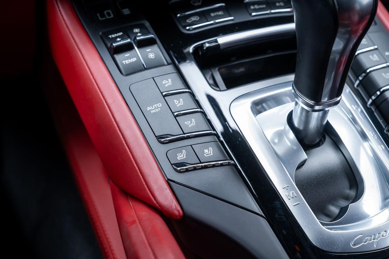 2018 Porsche Cayenne GTS Premium Package Plus Bose Audio Portland OR