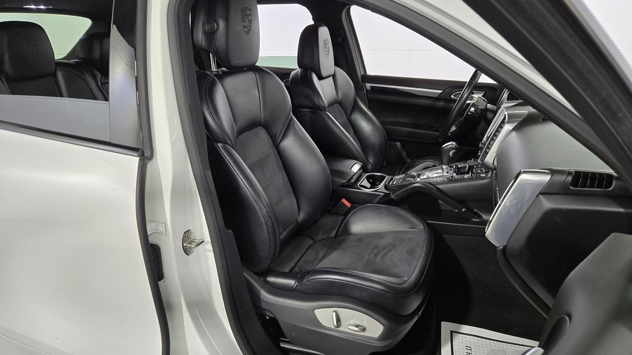 2018 Porsche Cayenne Platinum Edition Jersey City NJ