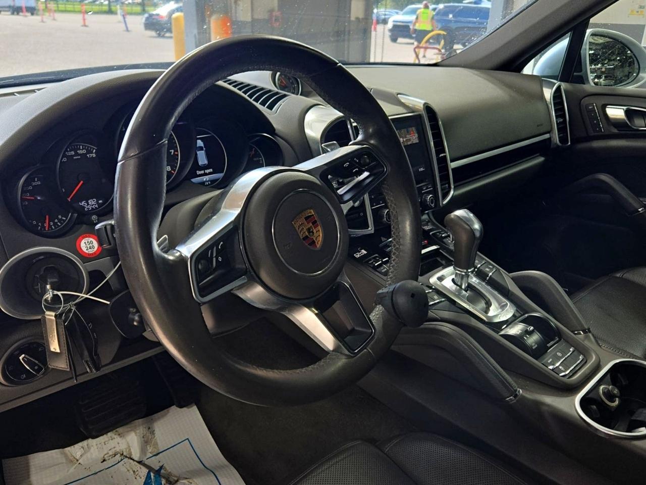 2018 Porsche Cayenne Platinum Edition Lane Change Assist / Ventilated Seats Portland OR