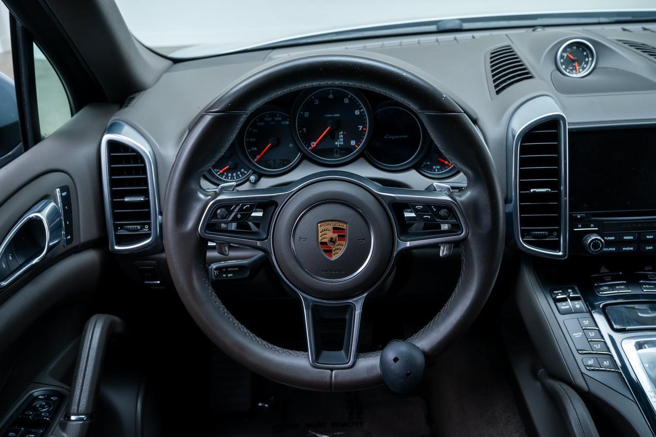 2018 Porsche Cayenne Platinum Edition Lane Change Assist / Ventilated Seats Portland OR