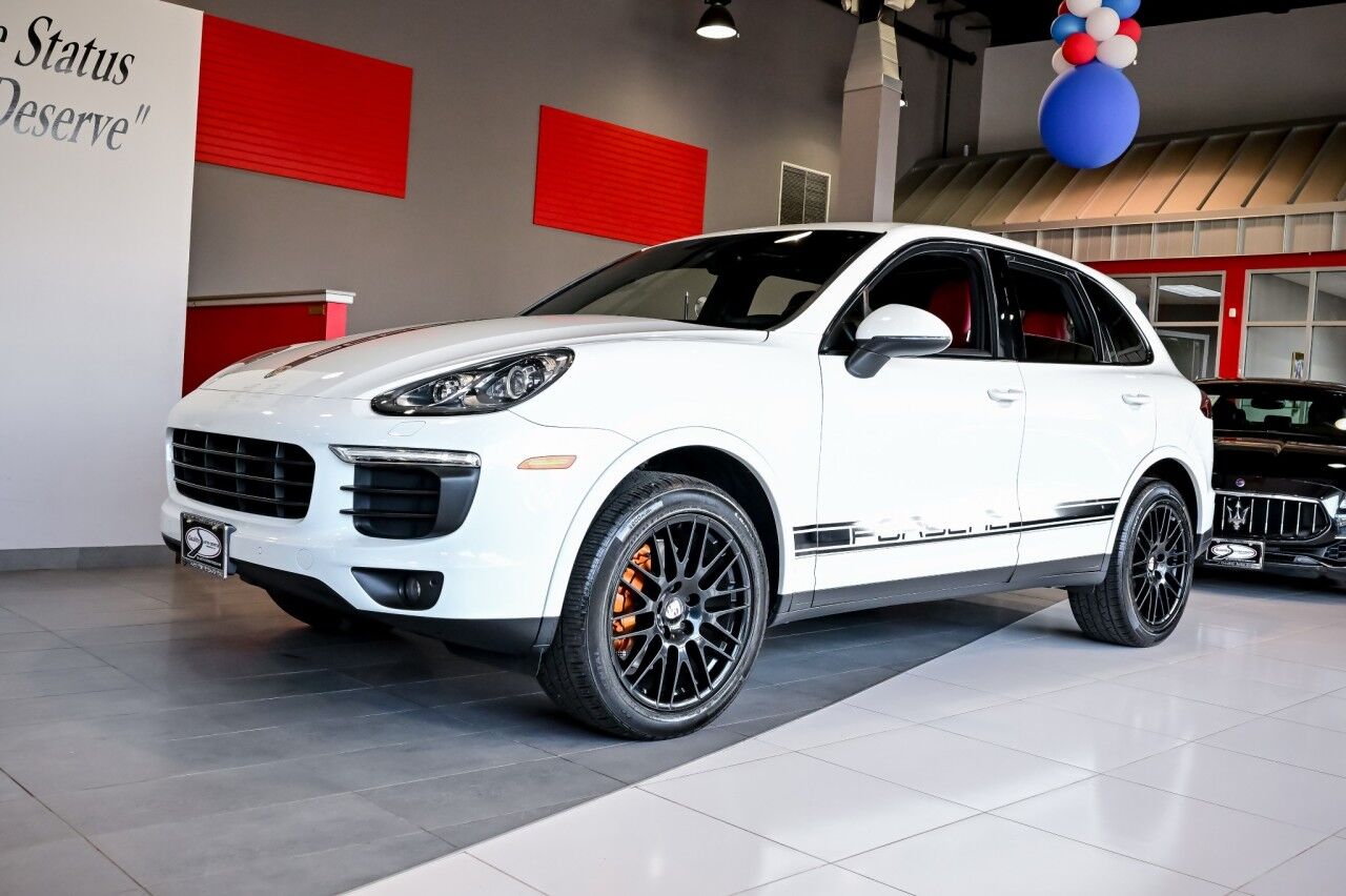 2018 Porsche Cayenne Platinum Edition, RED Interior