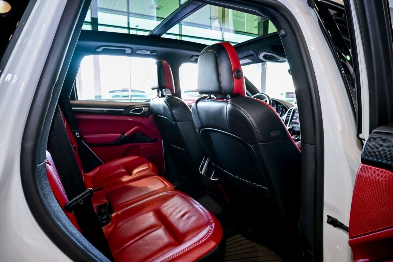 2018 Porsche Cayenne Platinum Edition, RED Interior Springfield NJ