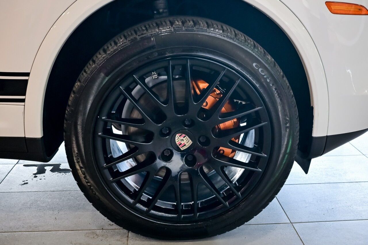 2018 Porsche Cayenne Platinum Edition, RED Interior Springfield NJ