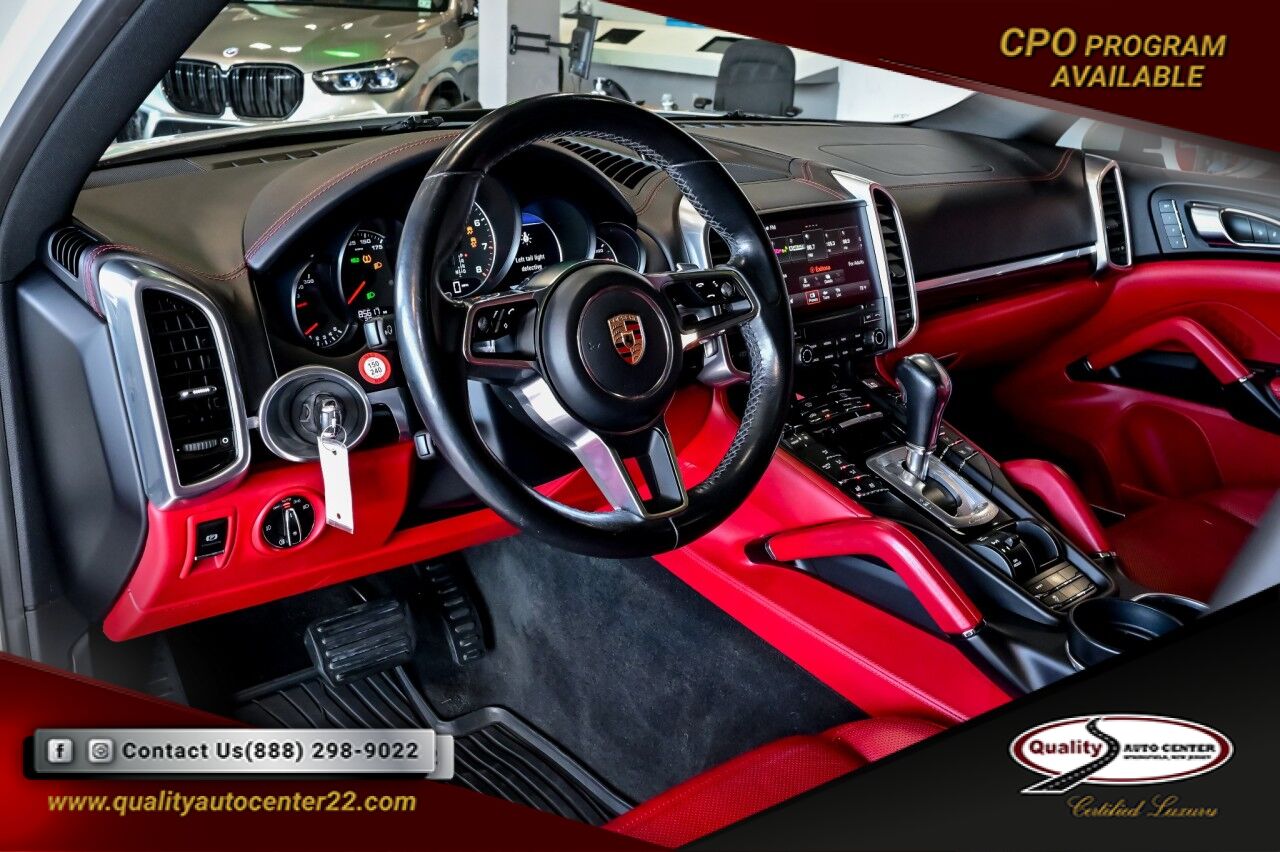 2018 Porsche Cayenne Platinum Edition, RED Interior