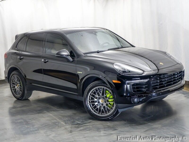 2018 Porsche Cayenne S E-Hybrid Platinum Edition photo 4