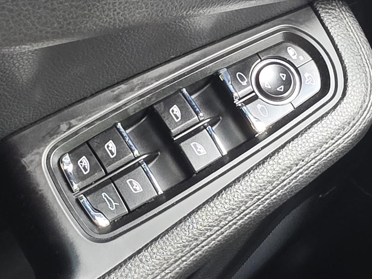 2018 Porsche Macan Dalton GA