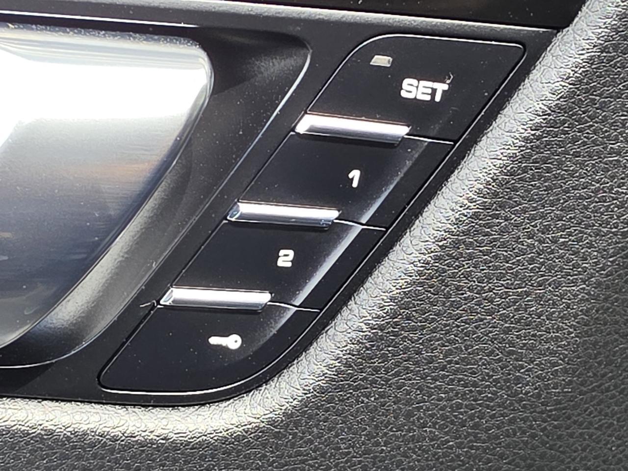 2018 Porsche Macan Dalton GA