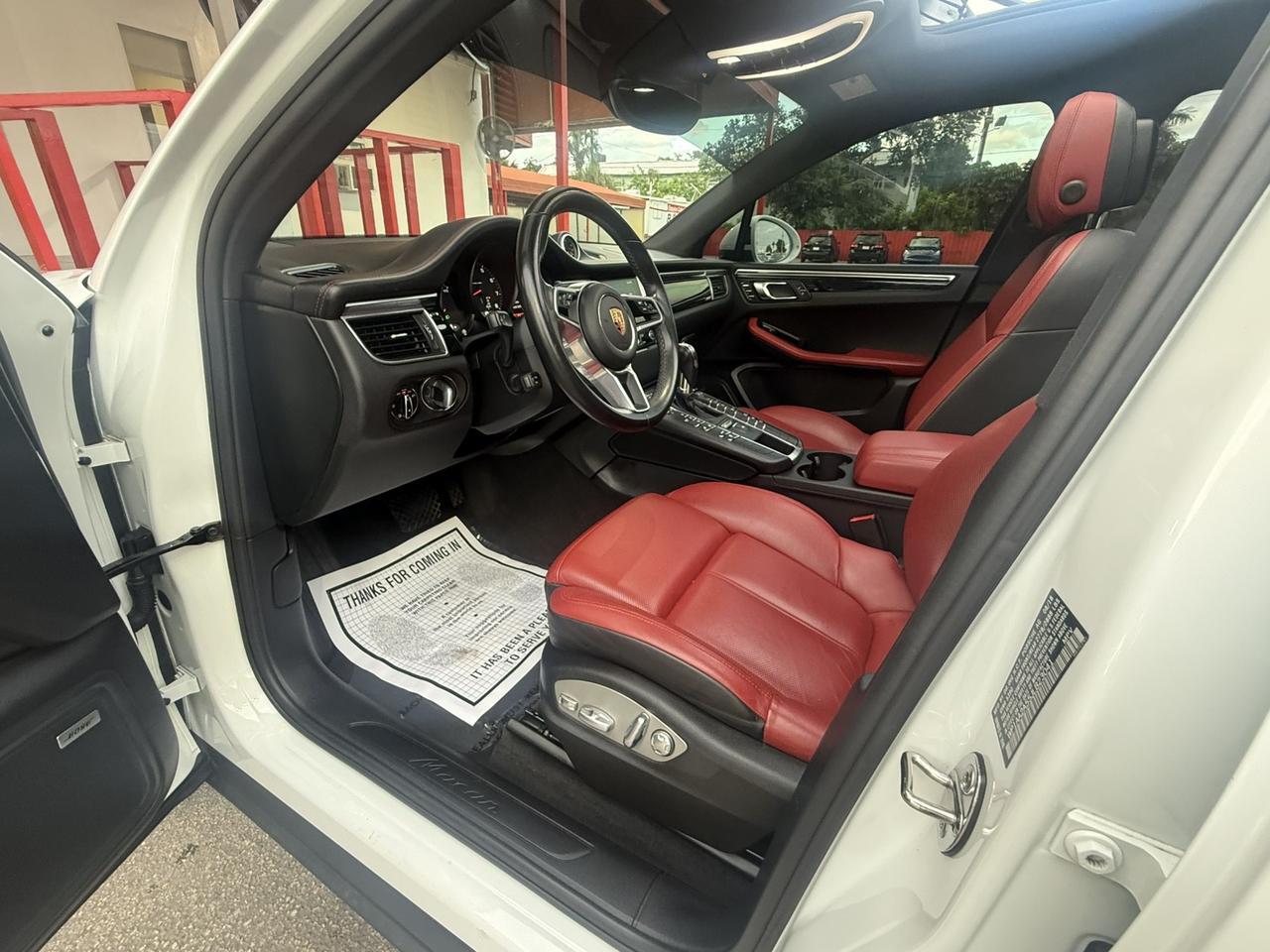 2018 Porsche Macan Hollywood FL