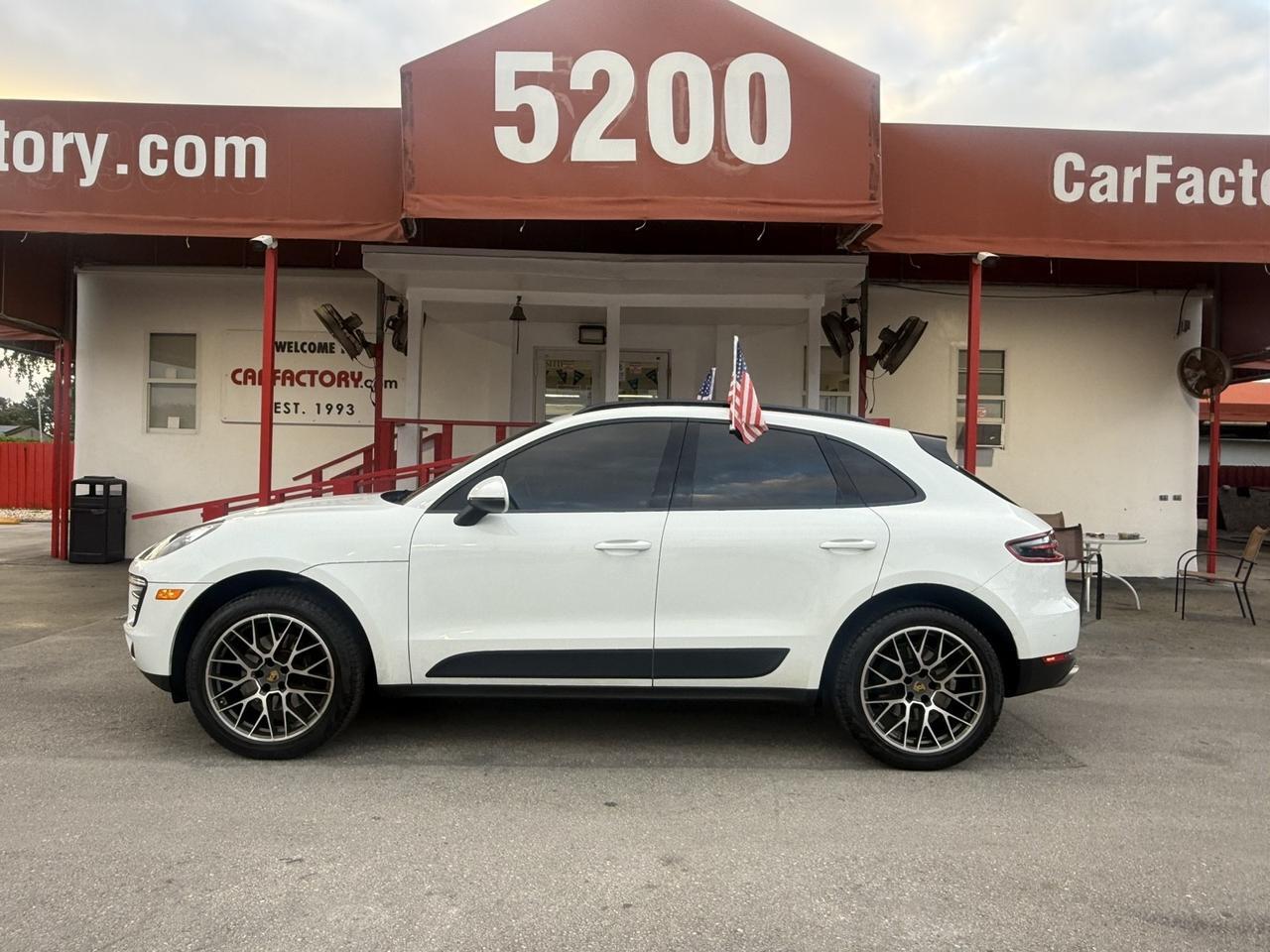 2018 Porsche Macan Hollywood FL