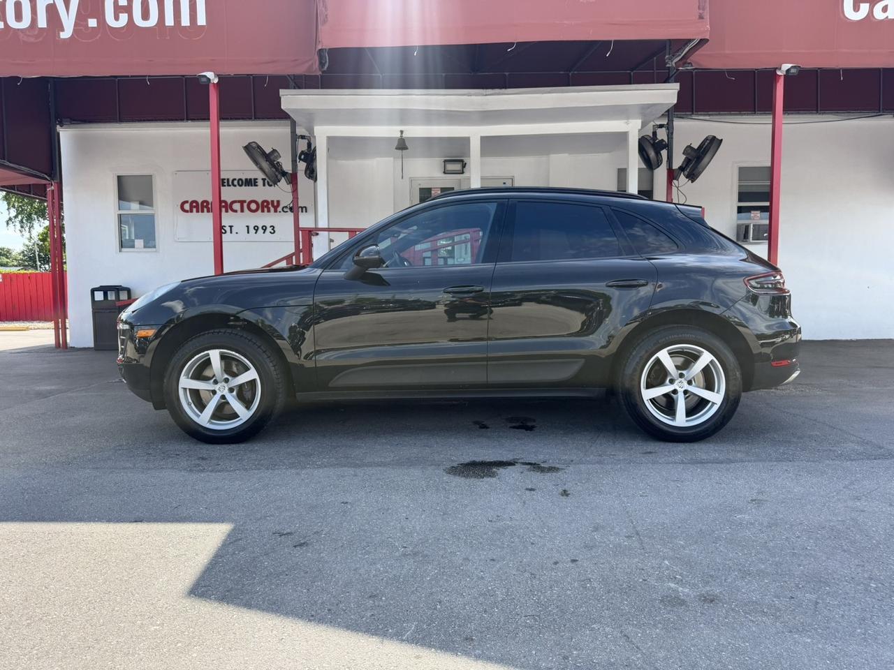 2018 Porsche Macan Hollywood FL