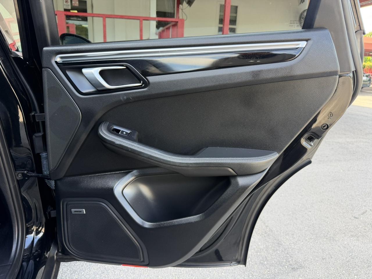 2018 Porsche Macan Hollywood FL