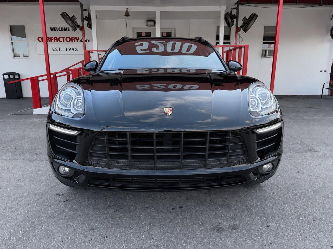 2018 Porsche Macan Hollywood FL