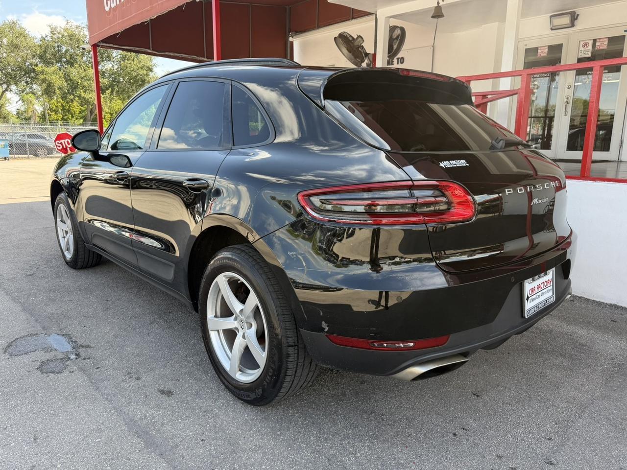 2018 Porsche Macan Hollywood FL