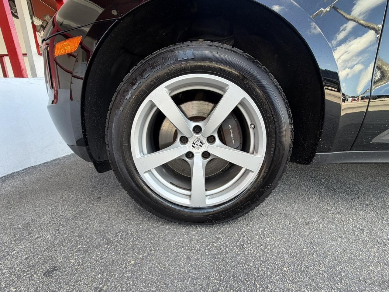 2018 Porsche Macan Hollywood FL