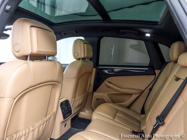 2018 Porsche Macan Willowbrook IL