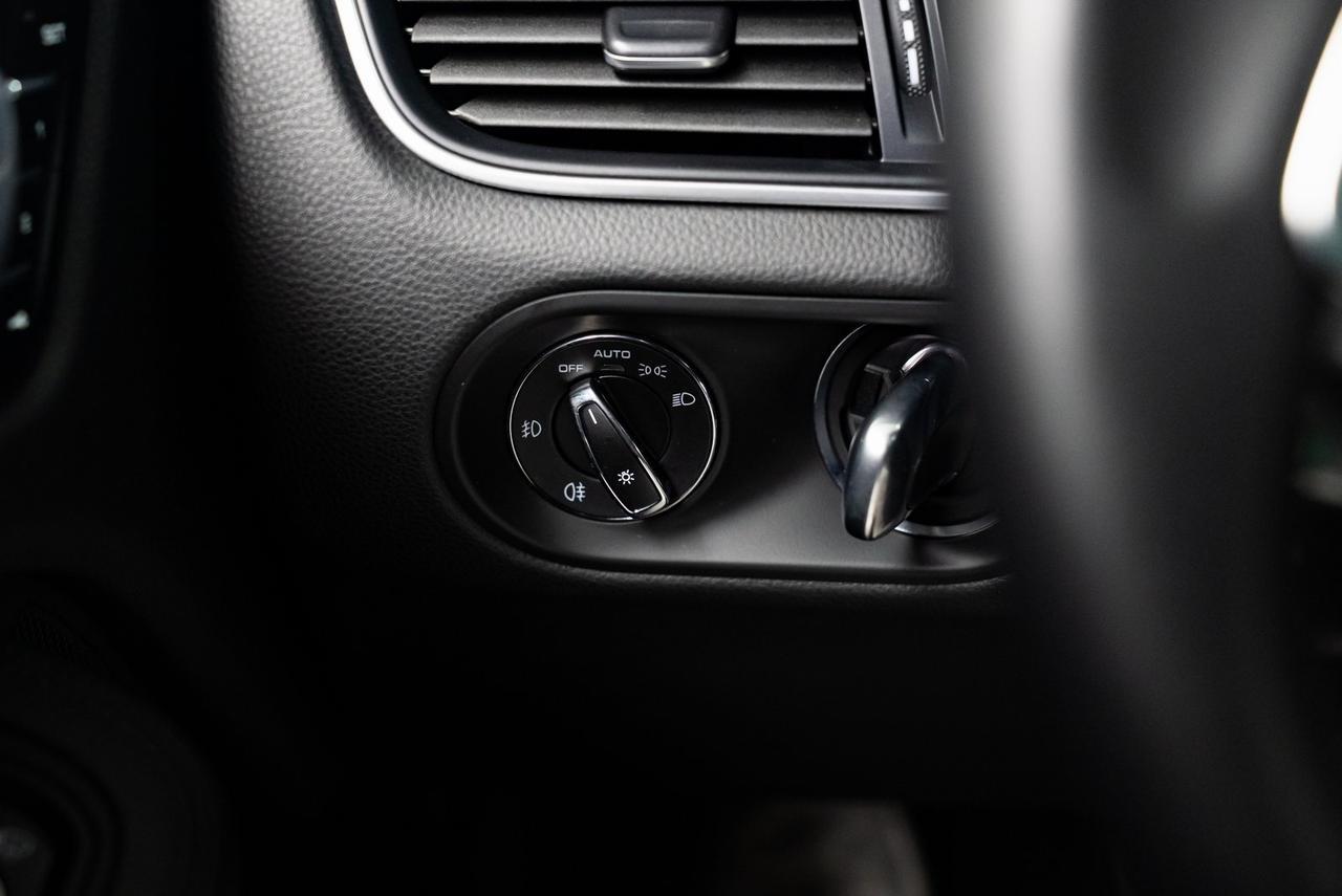 2018 Porsche Macan 1-Owner Ventilated Seats Portland OR