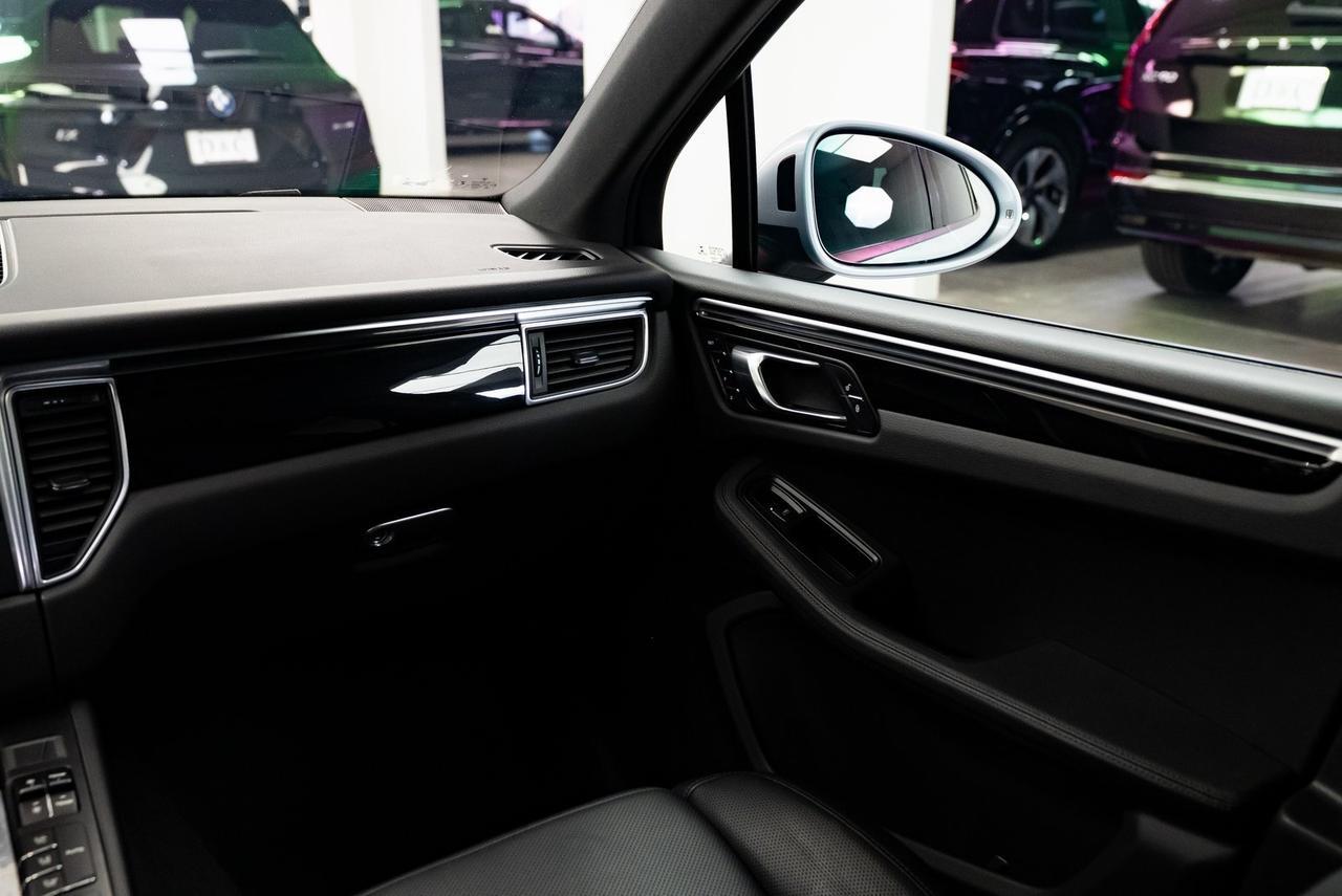 2018 Porsche Macan 1-Owner Ventilated Seats Portland OR