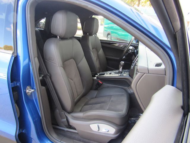 2018 Porsche Macan 4C Plano TX