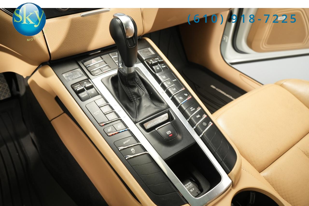 2018 Porsche Macan AWD West Chester PA