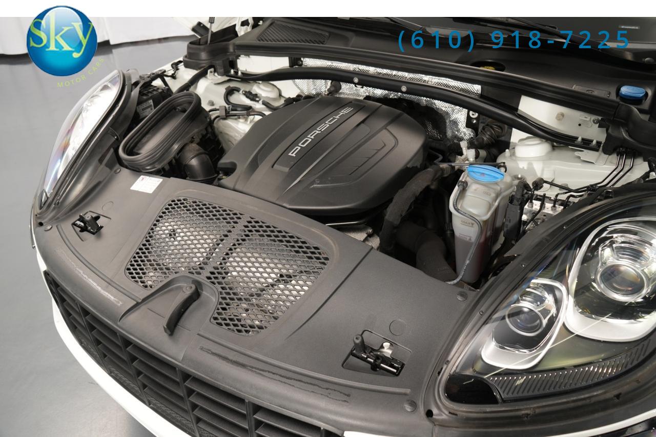 2018 Porsche Macan AWD West Chester PA