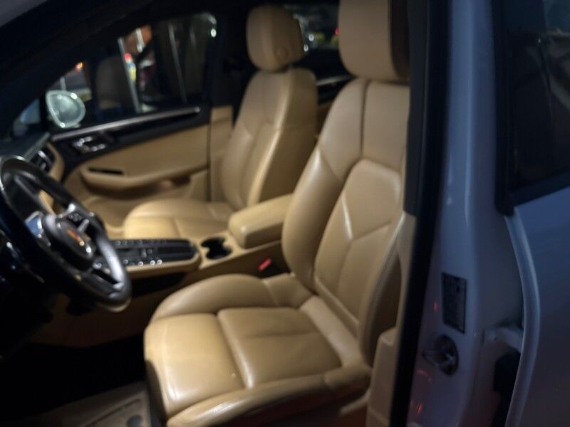 2018 Porsche Macan AWD Arlington VA
