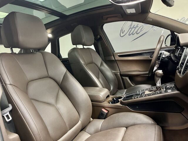 2018 Porsche Macan Base Dallas TX