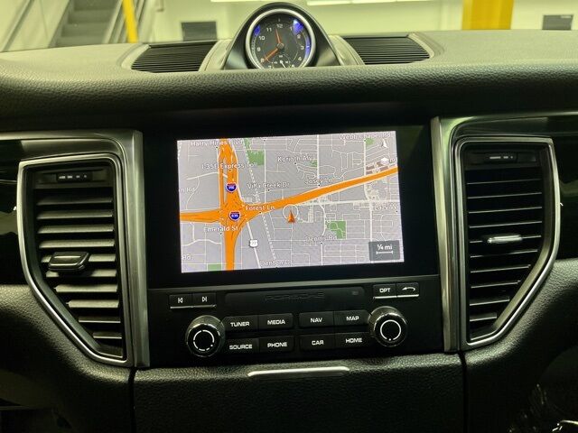 2018 Porsche Macan Base Dallas TX