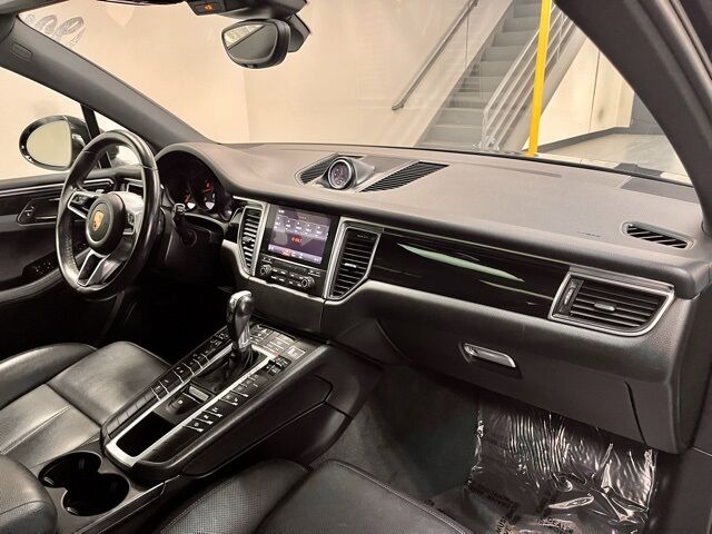 2018 Porsche Macan Base Dallas TX