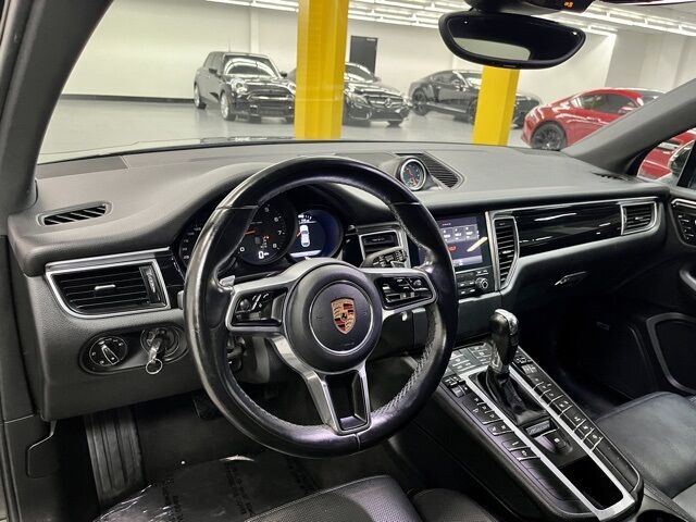 2018 Porsche Macan Base Dallas TX