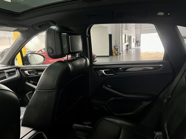 2018 Porsche Macan Base Dallas TX