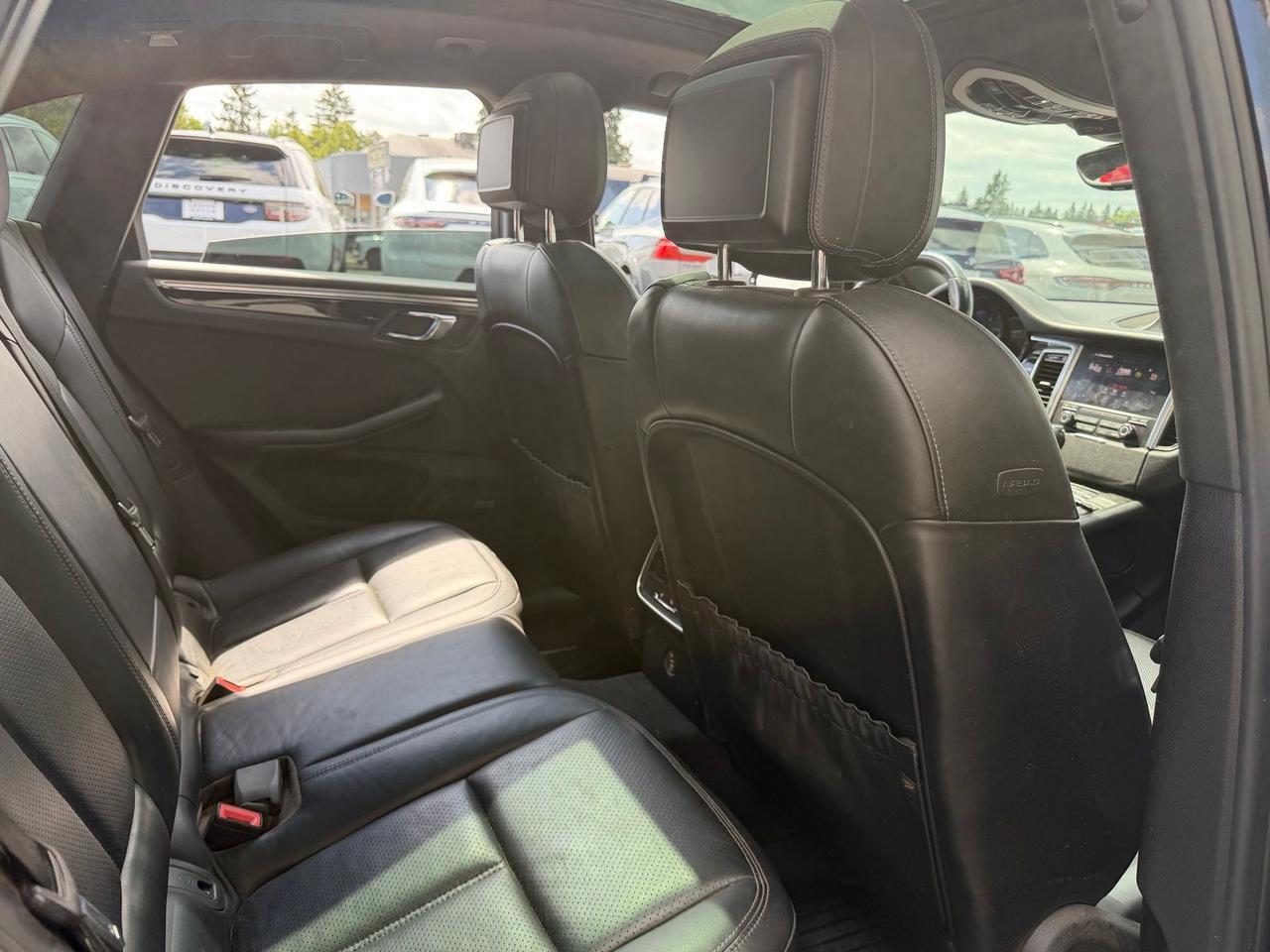 2018 Porsche Macan Base Gladstone OR