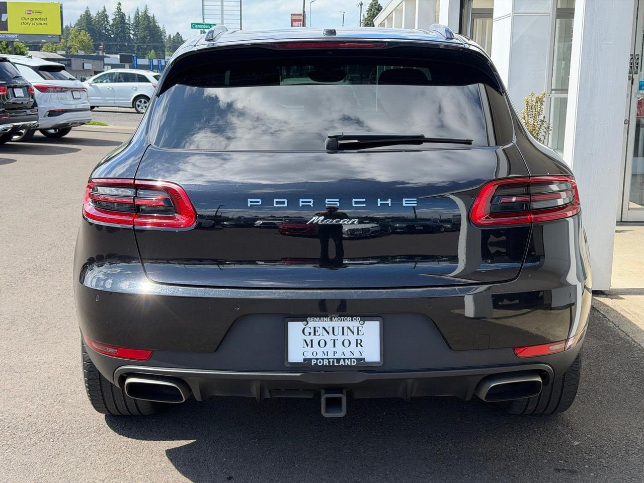 2018 Porsche Macan Base Gladstone OR