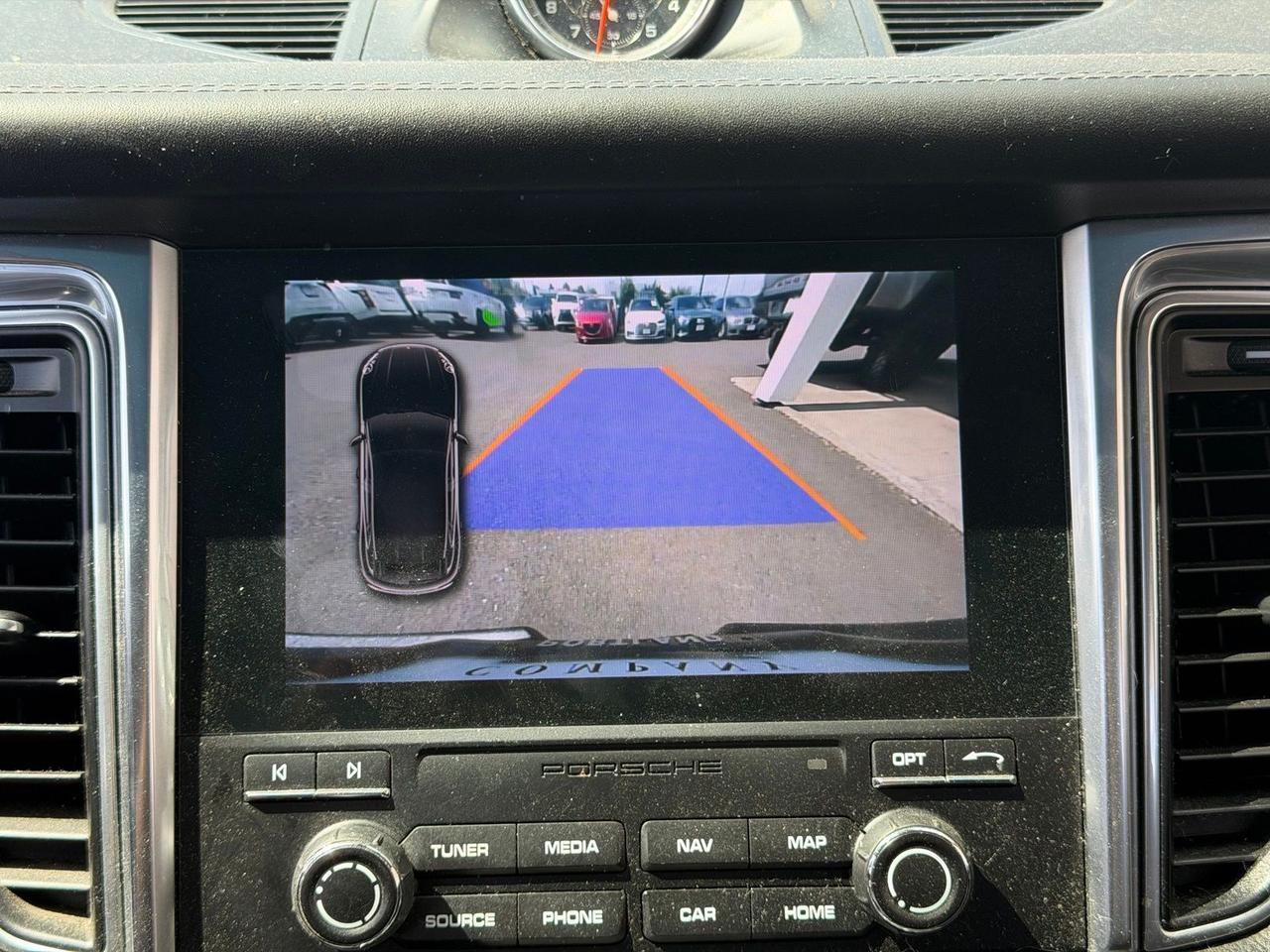 2018 Porsche Macan Base Gladstone OR