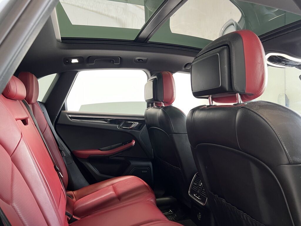 2018 Porsche Macan Base Indianapolis IN