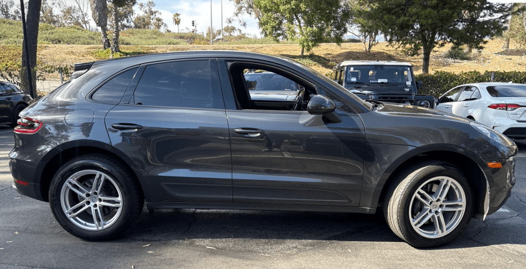 2018 Porsche Macan Base Portland OR