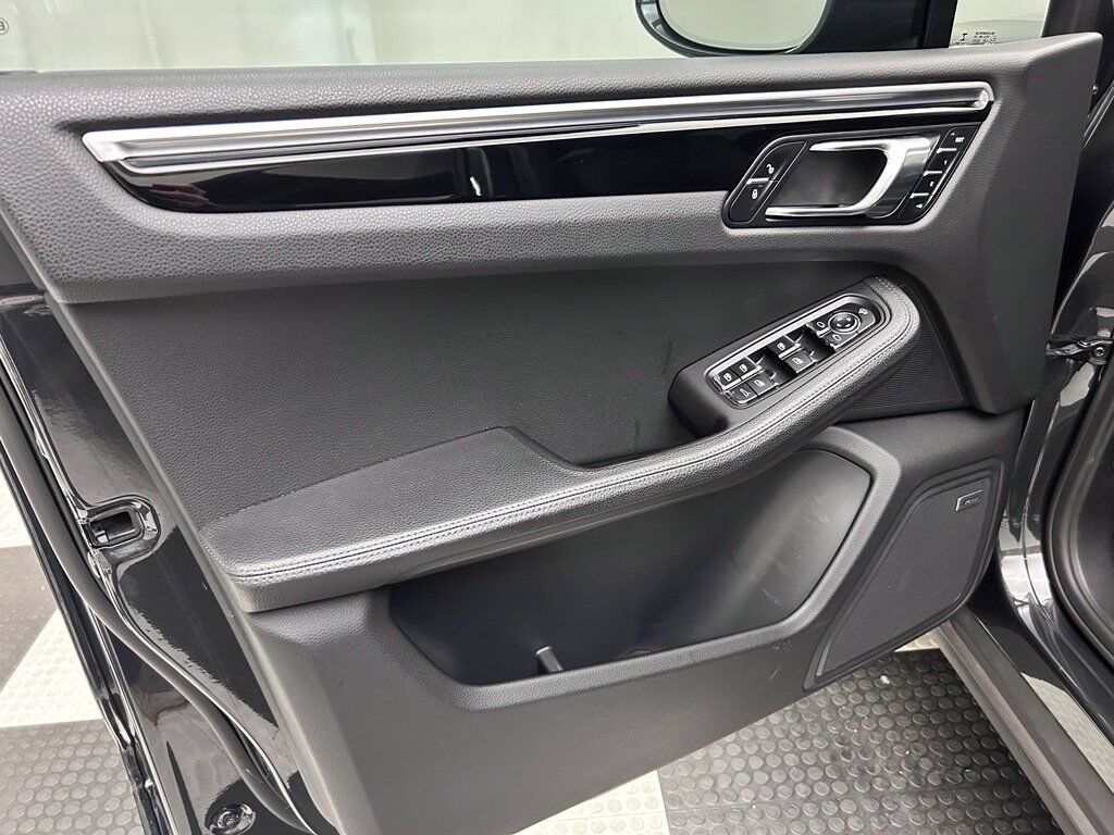 2018 Porsche Macan Base Portland OR