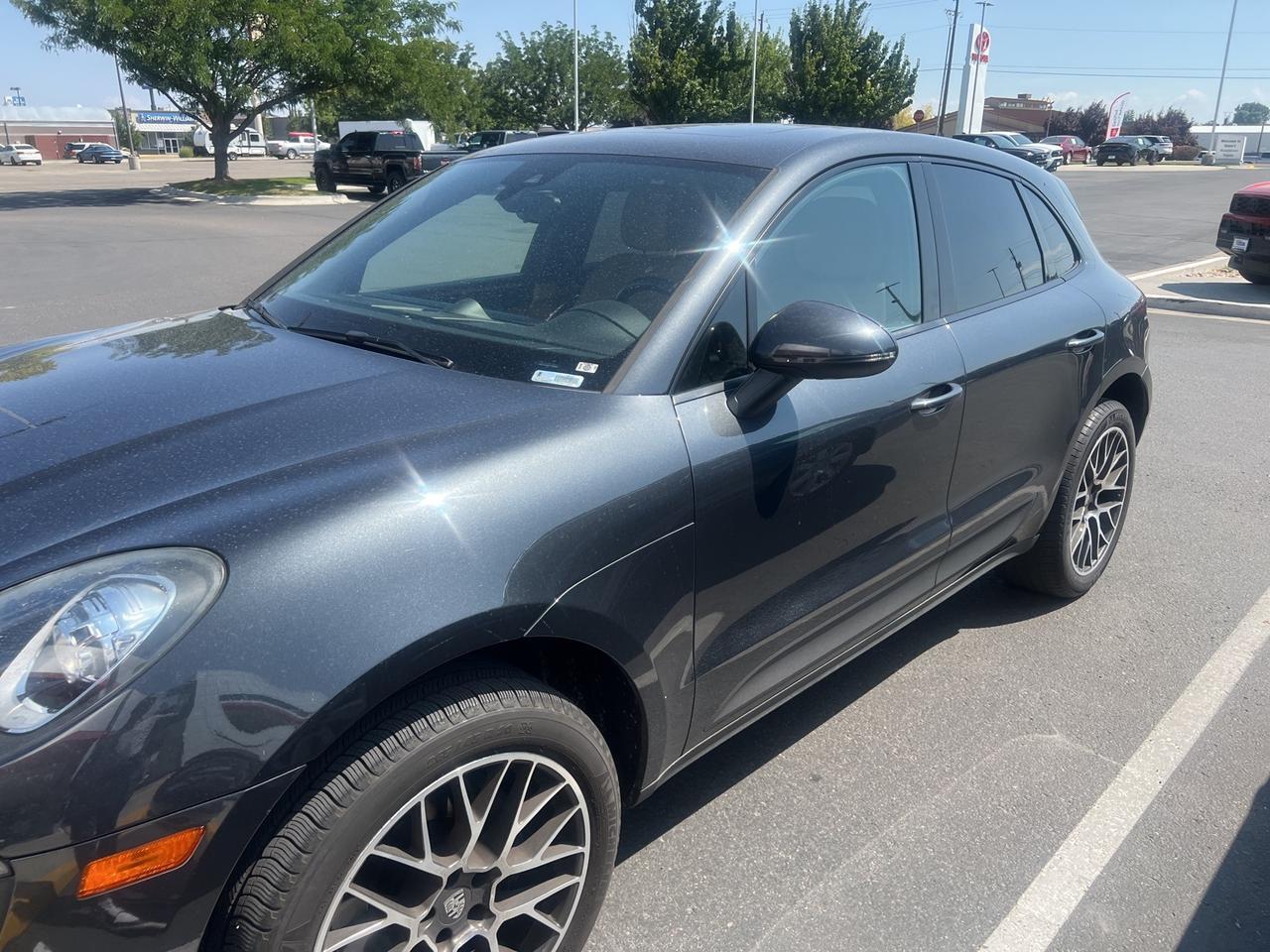 2018 Porsche Macan Base Ontario OR