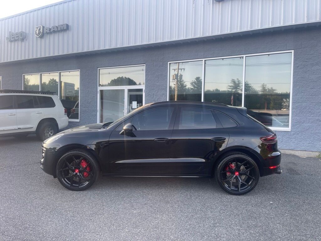2018 Porsche Macan GTS Orange MA