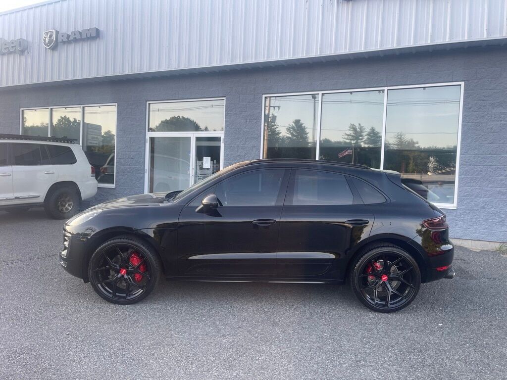 2018 Porsche Macan GTS Orange MA