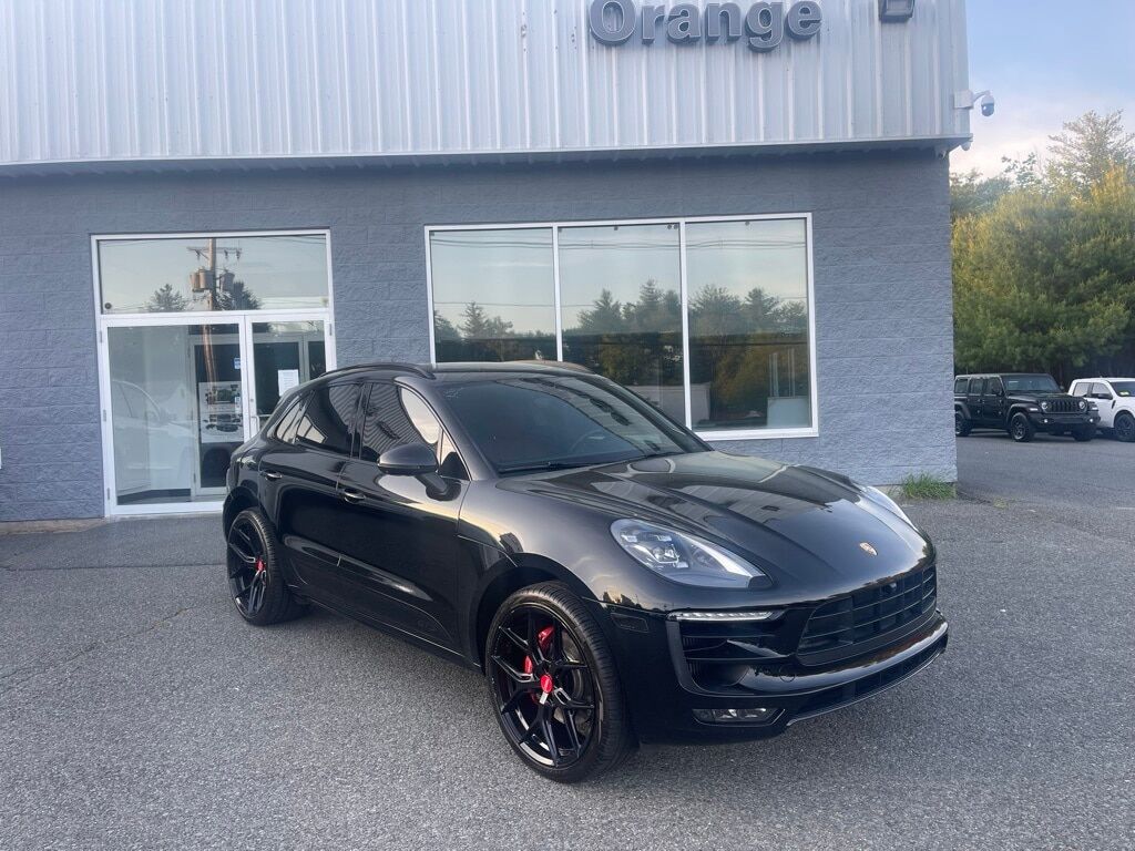 2018 Porsche Macan GTS Orange MA